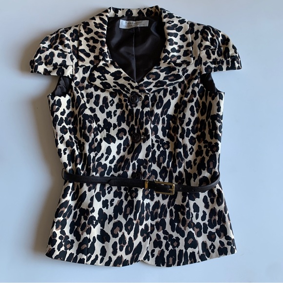 Tahari Arthur S Lavine NWT 2 Piece Set Top & Skirt Leopard Print w/Belt Size 2 - Picture 2 of 8